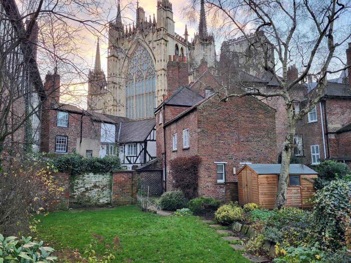 York Minster Garden Apartment ภายนอก รูปภาพ