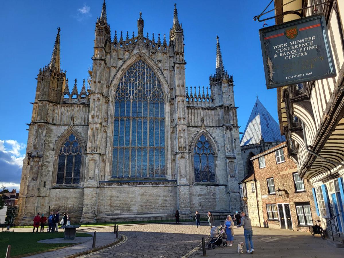 York Minster Garden Apartment ภายนอก รูปภาพ